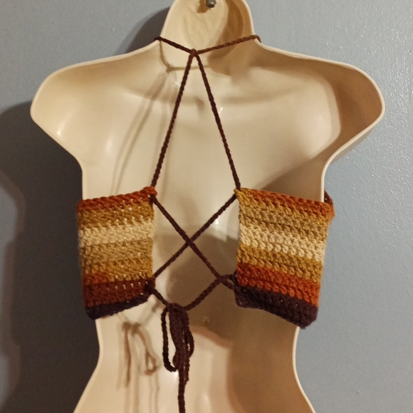 Hand knit brown and tan halter top hand knit by my niece - Picture 13 of 17